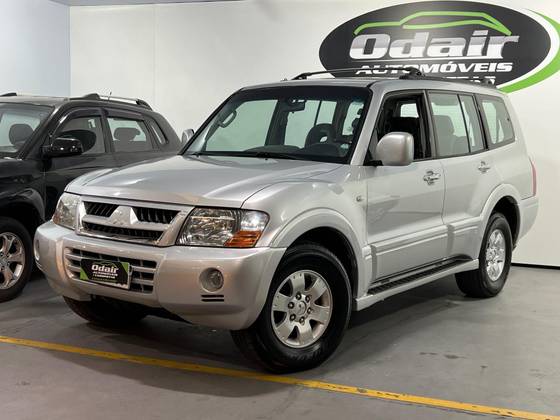 MITSUBISHI PAJERO FULL 2.8 GLS 4X4 8V TURBO INTERCOOLER DIESEL 4P AUTOMÁTICO